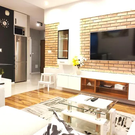 Apartment Szafrana 5b By Homeprime Krakau